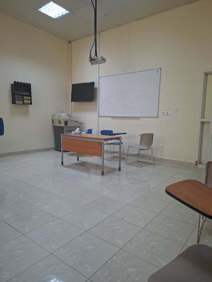 ii2hw's tweet photo. ليتني حمامه اطير https://t.co/CXunz2QeaI