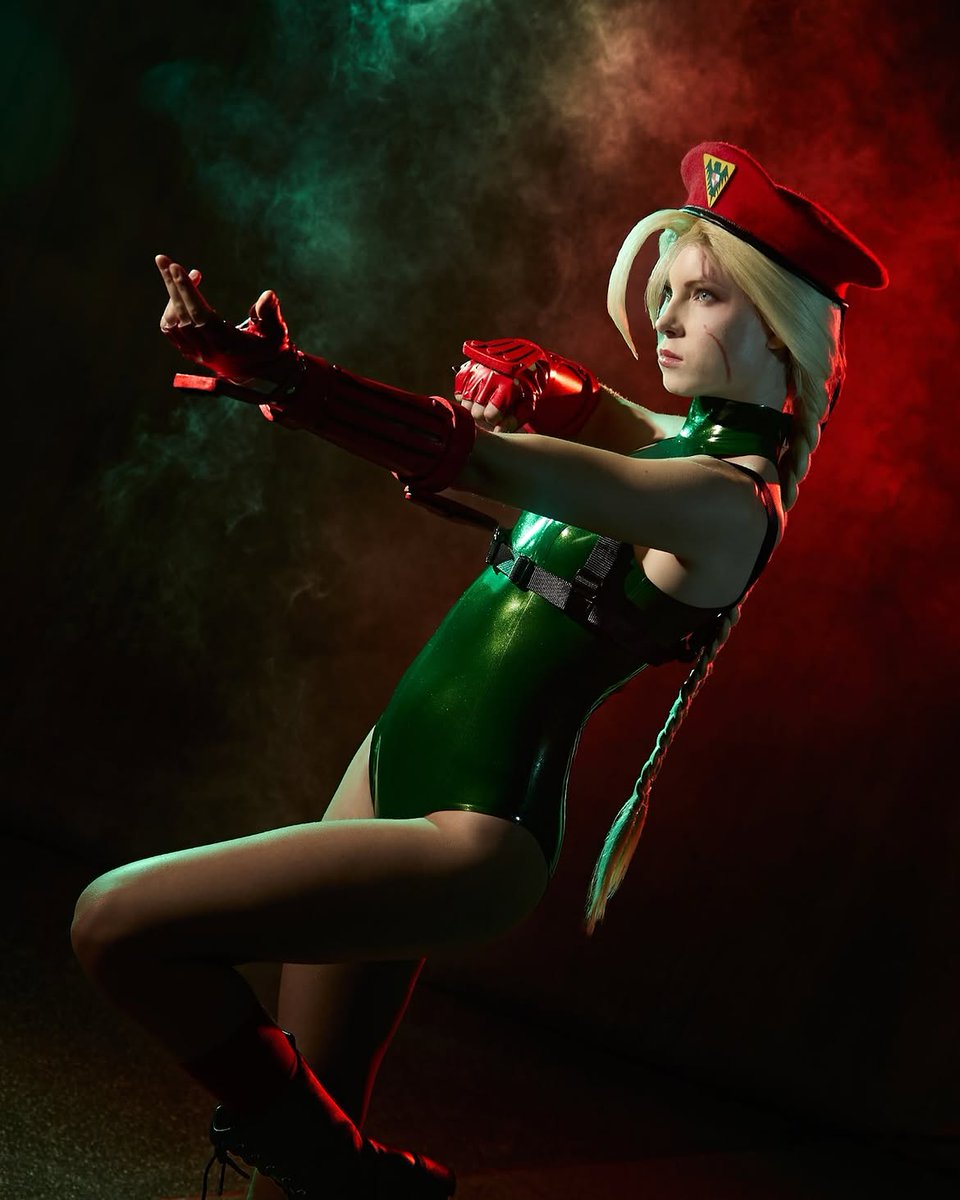 absolutecosplay's tweet photo. Cammy White by Hexkatt / https://t.co/yF9Sdgc3gr
Photo by Aurora Dragon / https://t.co/Hktl9OkbLb

#streetfighter2 #cosplay https://t.co/QaBWwjZbz8