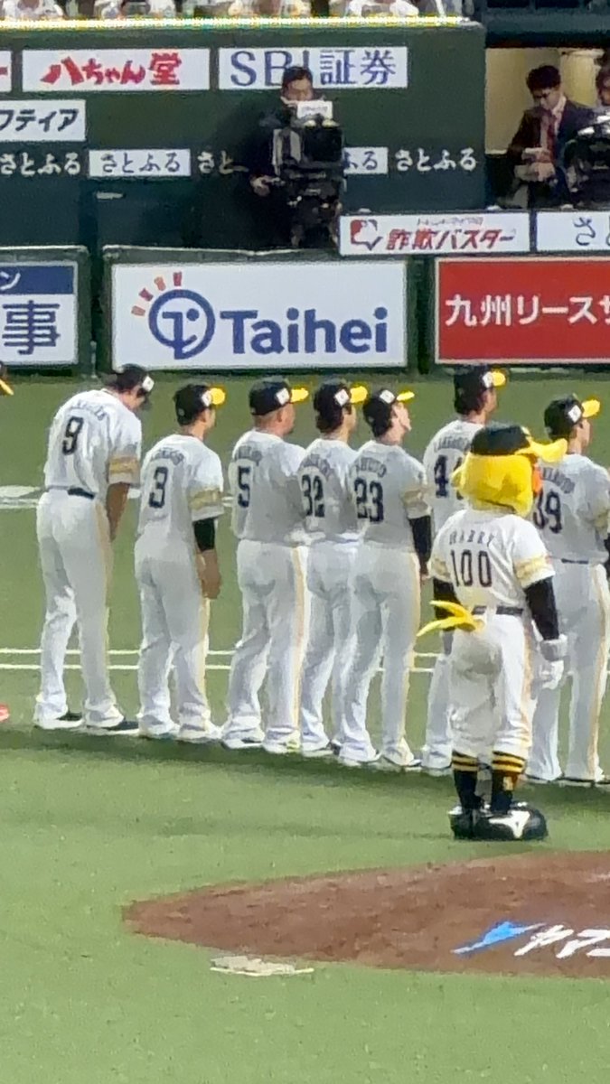 kogn795's tweet photo. 佑京もいる☺️

#sbhawks https://t.co/PDPthXQhju