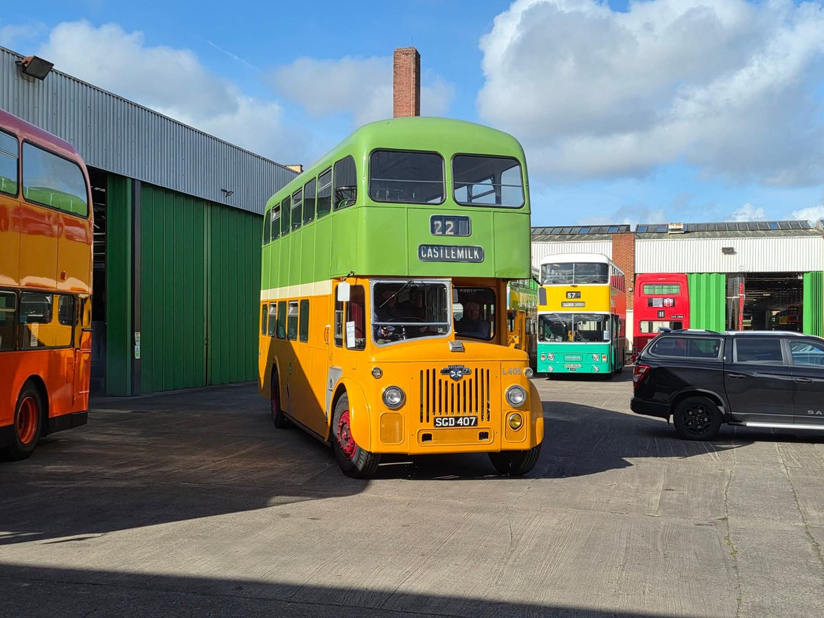 GVVTGlasgow's tweet photo. Coats of many Glasgow colours.  Buses being preparing for Bridgeton Bus Fest next weekend. Hope you can join us for the highlight of our event calendar! https://t.co/1zRiv50CEY https://t.co/YGtr93MzWo