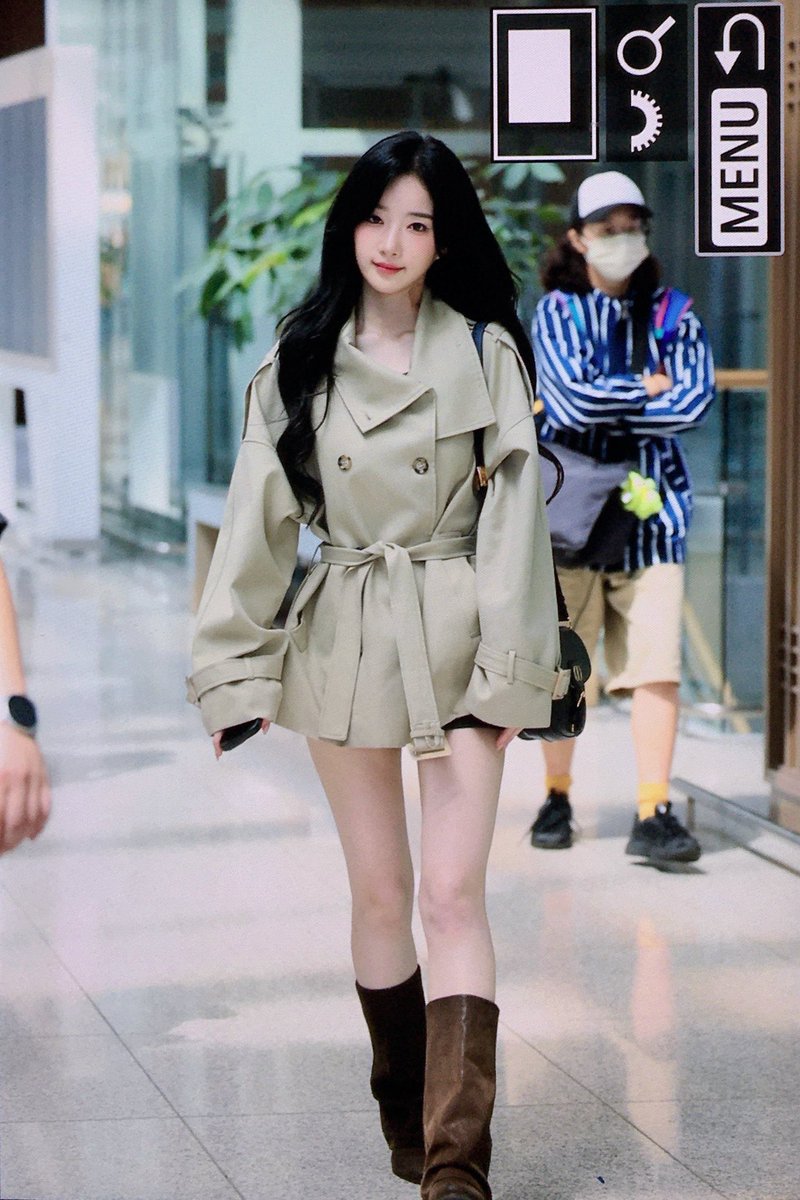 eunnko's tweet photo. 트코 살 소녀들 아수라 ㅈㅉ 추천함...

여돌들이 많이 입길래 손민수했는데, 색감 기장 다 갓벽 +퀄리티 좋은게 느껴짐

지금 타임세일하니까 참고하셔라 https://t.co/90PAW7SSF5