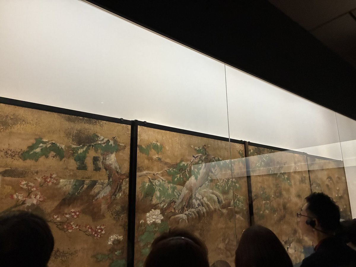 cyarii_h's tweet photo. 東京都美術館の大英博物館展、4つの所有者が散り散りになった襖絵だけが撮影可で1つは大英博物館。もう1つはボストン美術館。残り2つは青森県中泊町の地元名士(宮越家)の所有。

宮越家の方は通常だと春秋の2回だけ一般公開やるらしい。ちなみに中泊は太宰治実家であった斜陽館よりもう少し北へ行った所です。

また青森行く理由付けができたなw