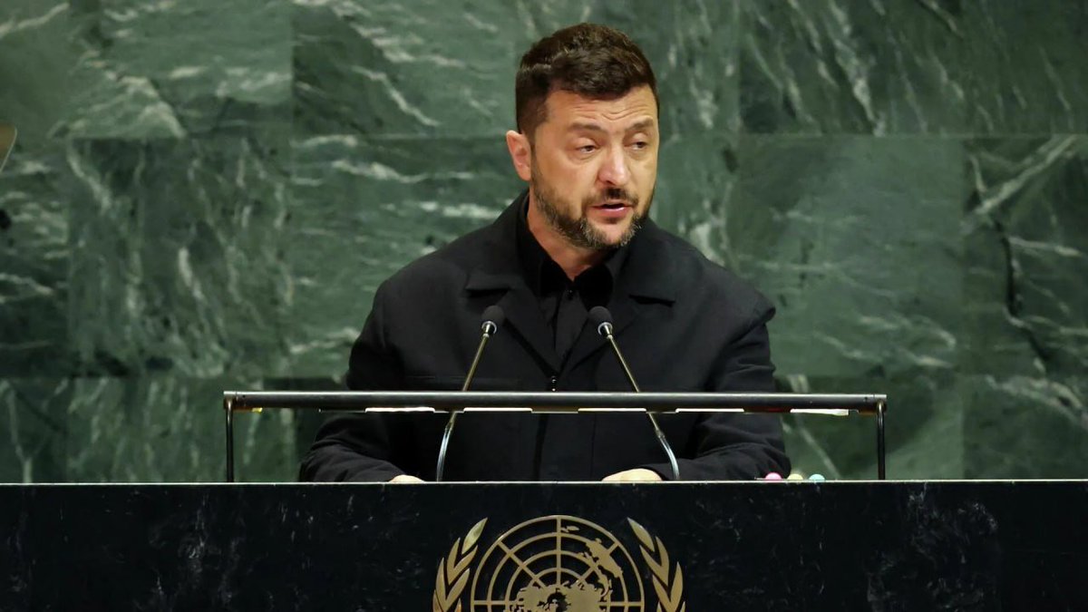 SprinterPress's tweet photo. UN GAFE

During his speech, Zelenskyy carelessly asked the audience, "If we don't stop Putin's misdeeds, if Ukraine disappears, please raise your hand if you are against that." The room remained silent. https://t.co/fToOwrZOE8