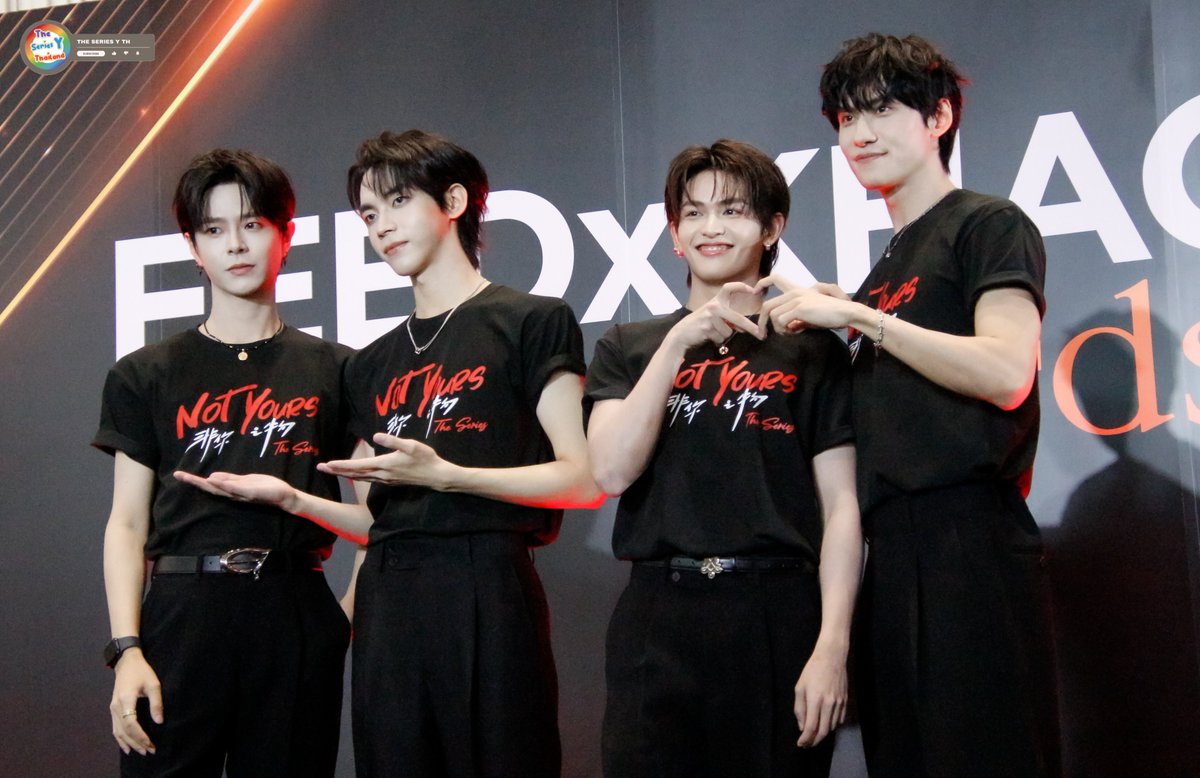 theseriesy_th's tweet photo. “รอส - โชกุน - เจียอวี่ - เซวียนฮ่าว” นักแสดงนำซีรีส์ “Not Yours” ร่วมงาน FEED X KHAOSOD AWARDS 2026 

#NOTYOURSTheSeries
#RossShogun #JerryXuanhao
#FEEDXKHAOSODAWARDS2026 https://t.co/65jiCOBwZ5