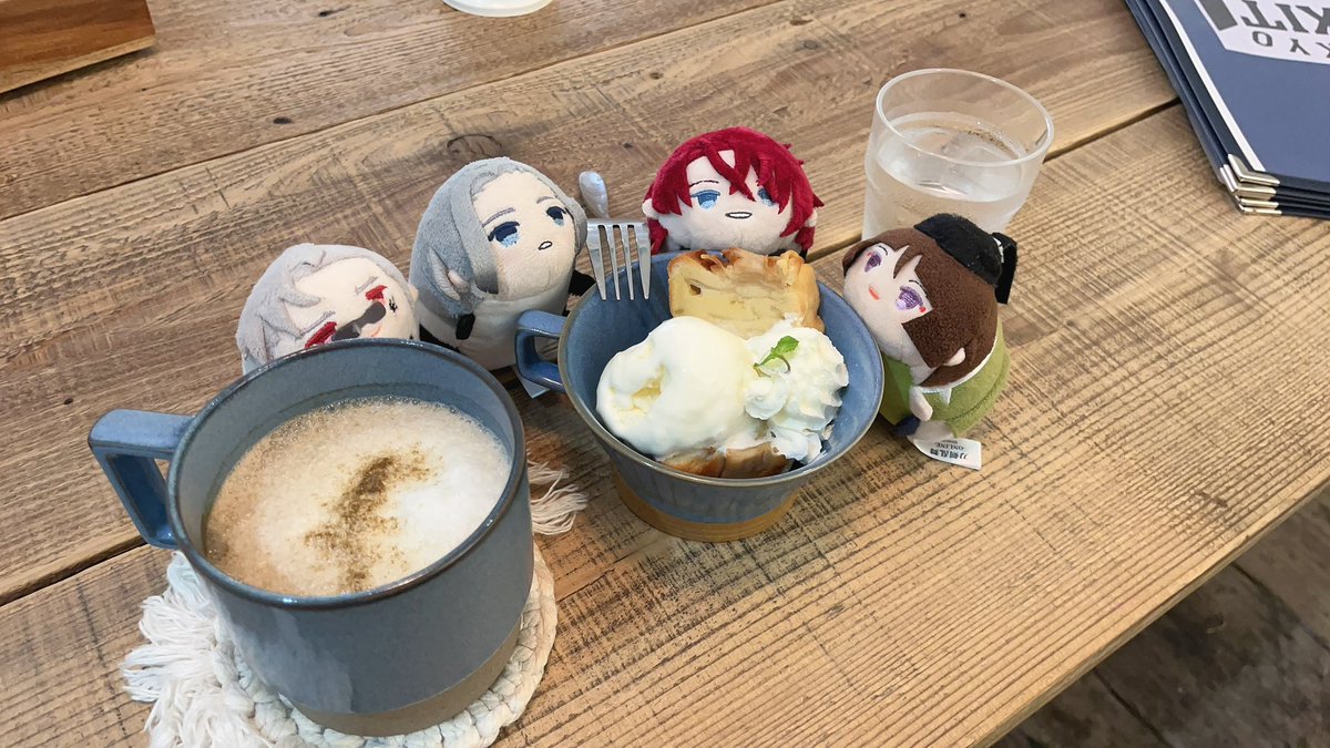 nendondon's tweet photo. 先輩と地元のおしゃーなカフェで
わんぱく4期の集い…！！
楽しかった😂 https://t.co/C6YNdUptv2