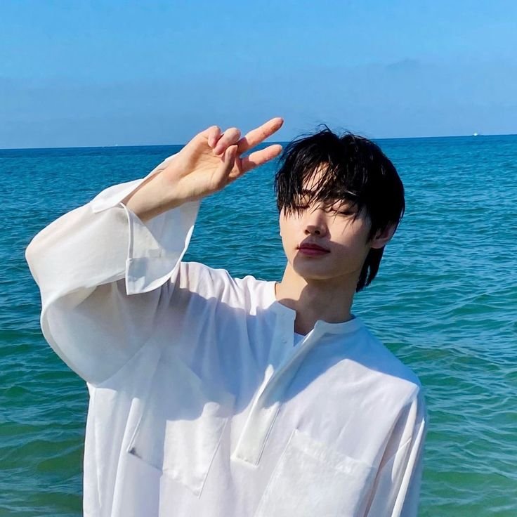 SnghoonParadise's tweet photo. reply and i'll give you a color to assign with your favs

I got teal 
(Might as well be blue 😹) https://t.co/AZNdlAsNim