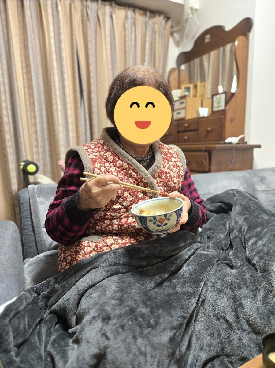 orico25's tweet photo. 劇中に出てくる ハミンの好物
ソゴギムグッ(소고기뭇국)
#あな母 エンディングクレジットに出てくる母に作ってあげた最後の料理です…
もう母の手料理は食べられないけど、私が作った手料理を美味しそうに食べてくれた母を思い出す…恋しい…
家族全員で観に行きます

#あな母ごはん祭 🍚
#映画あな母 https://t.co/v0PXUlJ1F0