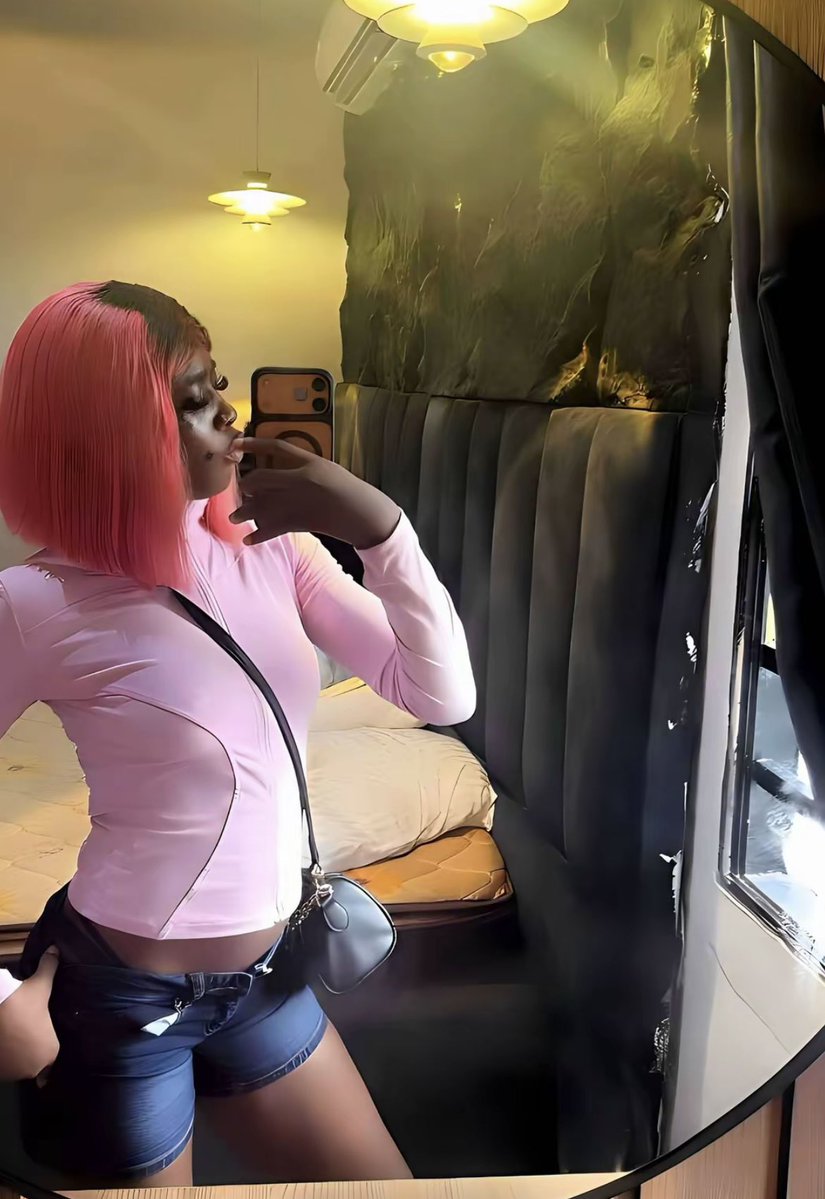 voltagequeenn's tweet photo. Sunday Vibez 🤭❤️ https://t.co/RBpbYWcgM6