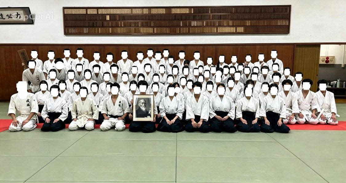 Gakushuin_aiki's tweet photo. 9/26(土)には四大戦稽古会を行いました！
今年は学習院大学での開催でした！
普段と違う技や相手と稽古ができ、とても勉強になりました。
10/16(金)には、同じく学習院大学で演武会を行います🥋❤️‍🔥ぜひご覧ください！ https://t.co/UiYDyZzsZf