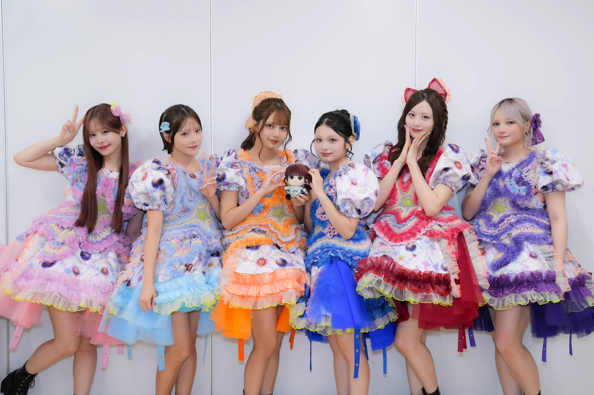 X-এ CANDY TUNE【Official】: 