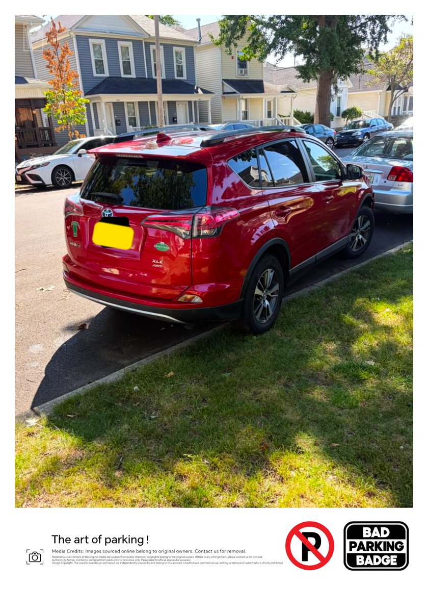 BadParkbro's tweet photo. Bad parking🥚 https://t.co/VjuskagU62