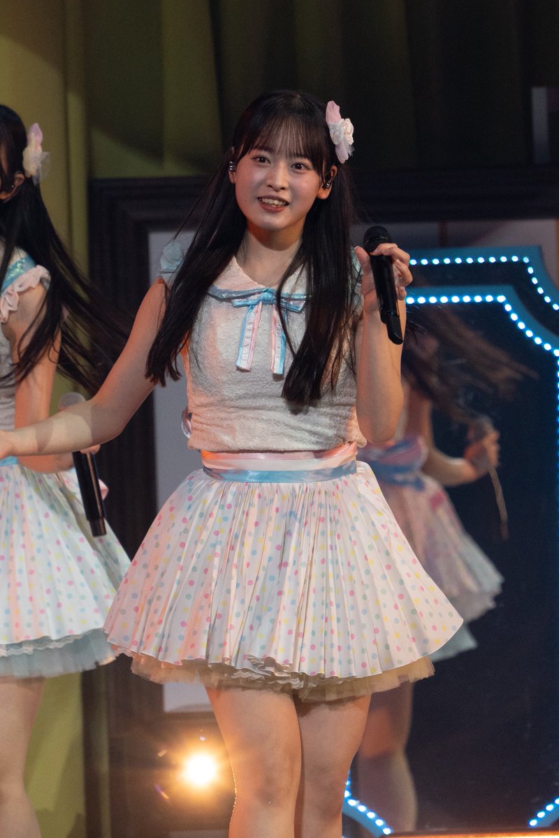 beheroPR's tweet photo. What is her name?

#AKB48
#AKBサンコンコン https://t.co/OKha5QDhPG