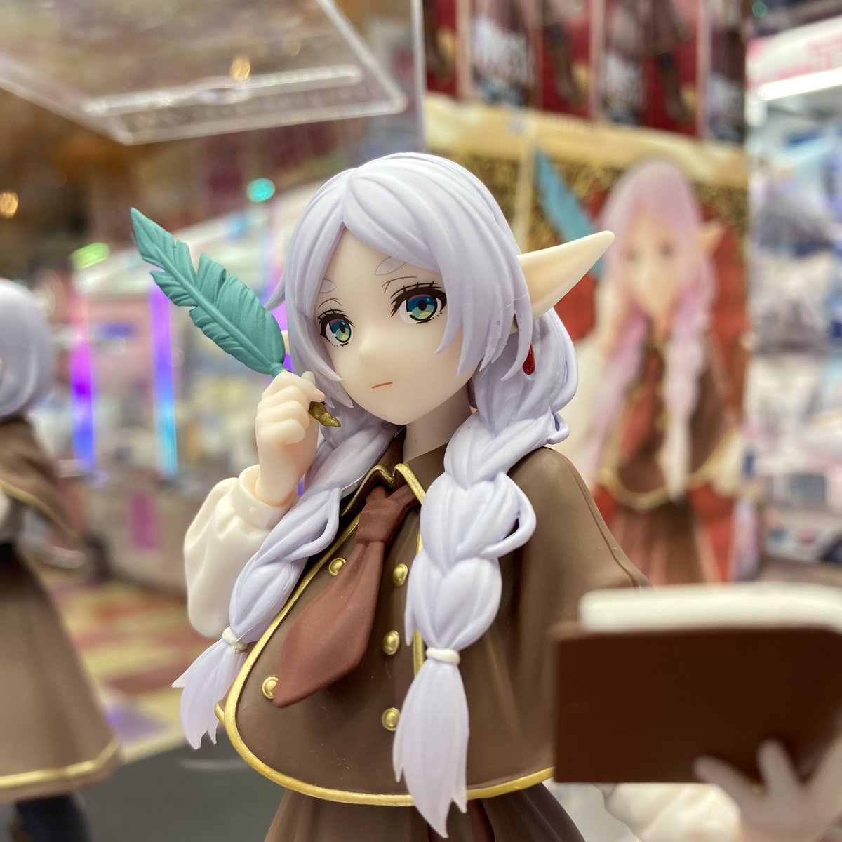 GiGO_Imure's tweet photo. 【景品情報】

葬送のフリーレン　Coreful フィギュア　フリーレン〜探偵ver.〜

🌟本日入荷しました🌟
📖ご来店をお待ちしております📖

#葬送のフリーレン #フリーレン https://t.co/BuwQLpqrWN