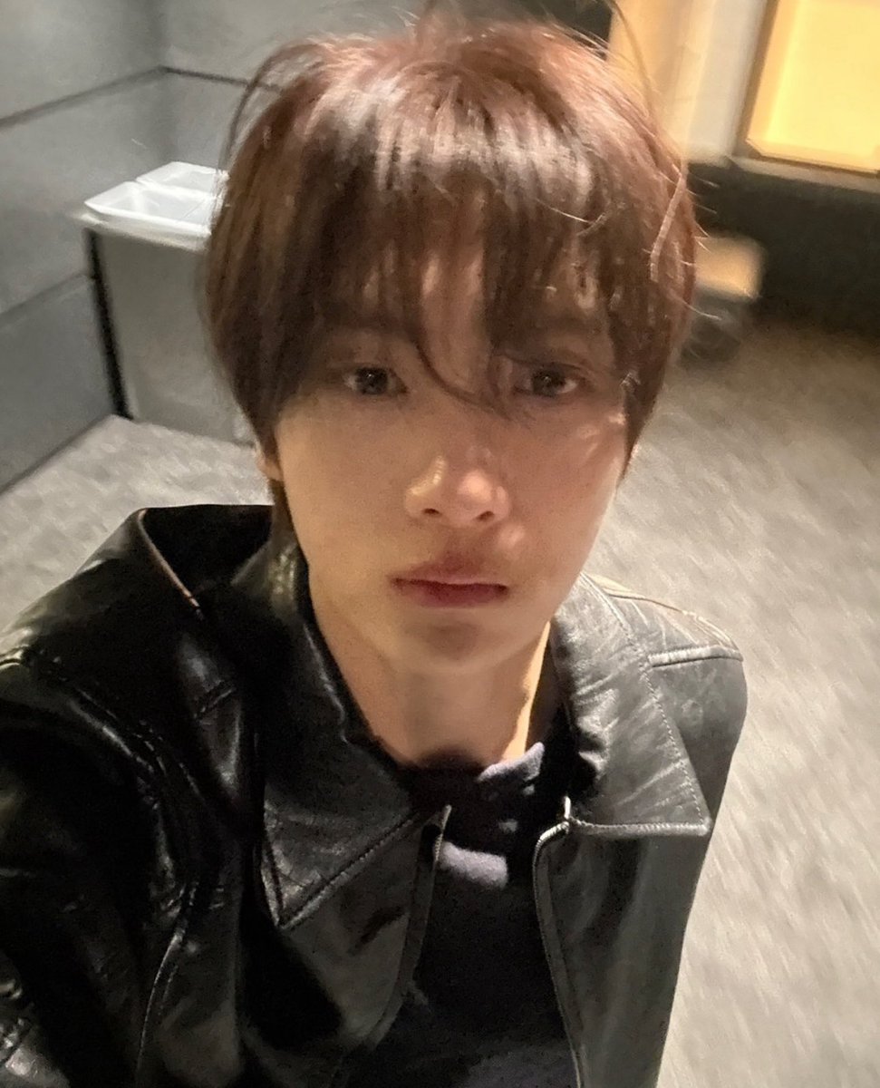 ham0jae's tweet photo. 머리 부스스하고 약간 묭한 표정 지을때
완전 춘멍이야 ...🐾 https://t.co/j6orO1ydlM