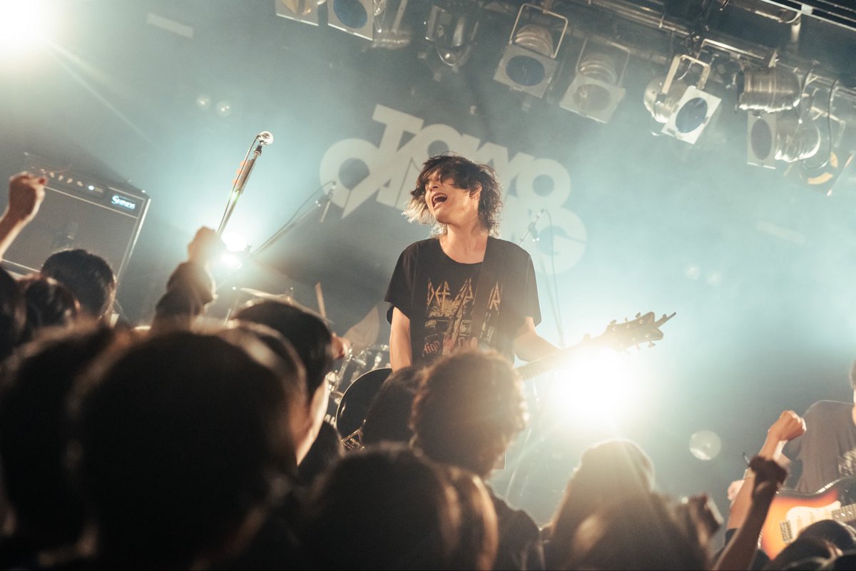 Half_time_Old's tweet photo. TOKYO CALLING 2026

Spotify O-Crest

1.銃声と怒号
2.marvelous
3.SHALALA
4.アウトフォーカス
5.ほたる
6,フラミンゴ

復活後初CALLING
ありがとうございました。
またよろしくお願いします。

#TOKYOCALLING
#トーキョーコーリング

🥁@togami_koji 
📷@peruchi_phoba https://t.co/jL014Y6l55