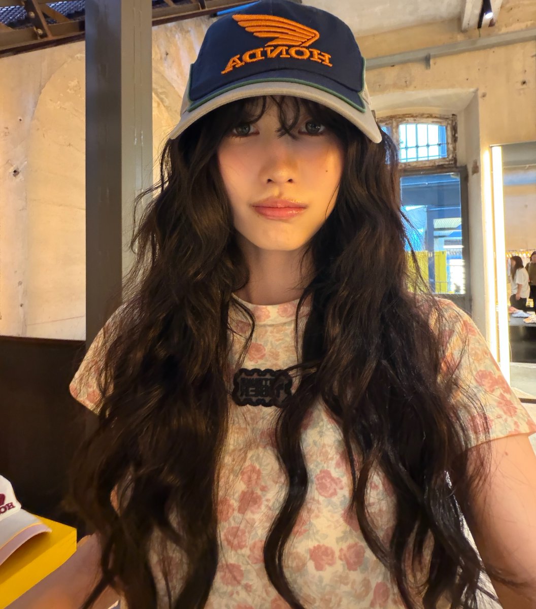 godmitzu's tweet photo. MOMO FOR ONITSUKA TIGER X HONDA🧢 https://t.co/CO6WwgXdJa