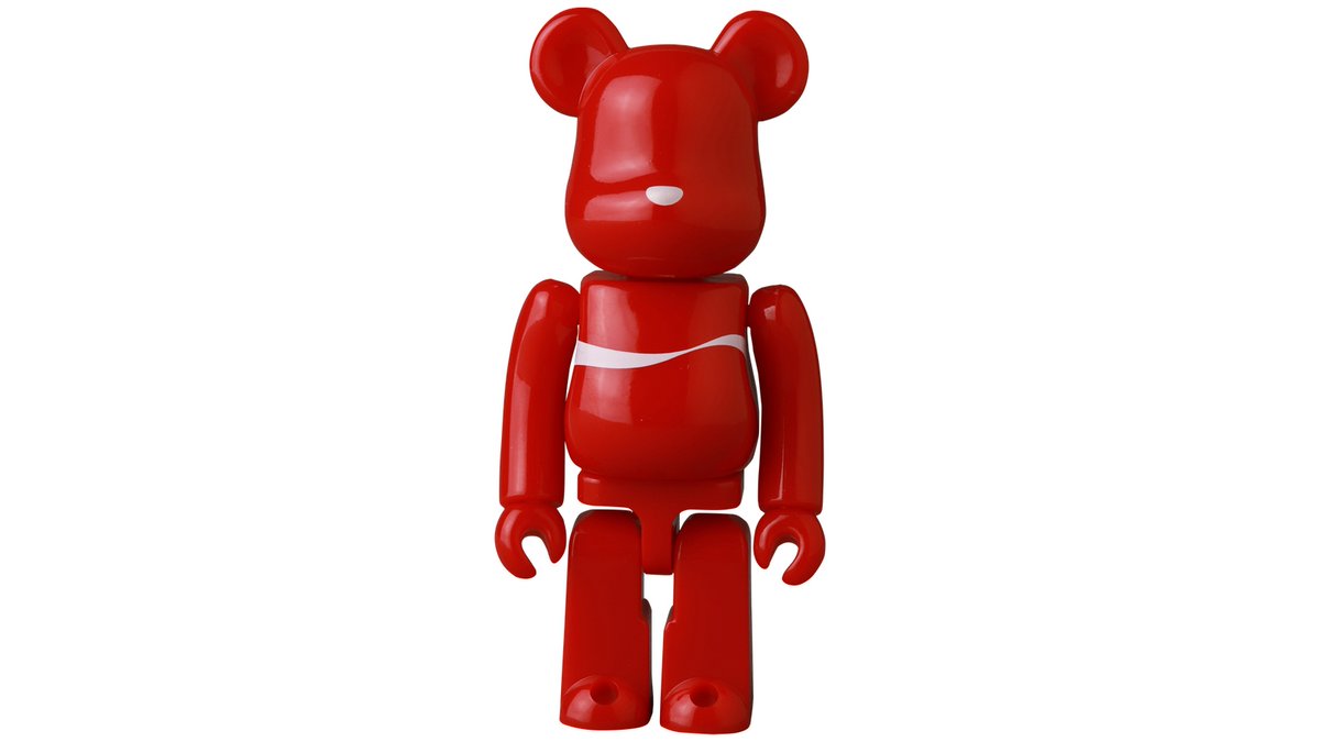 followtreasures's tweet photo. Coca-Cola gives BE@RBRICK a bottle and a can. Translucent brown or glossy red; Japan preorders open, January 2027 shipment planned. https://t.co/7TGYOgW2gF ©2026 The Coca-Cola Company. BE@RBRICK ©2001–2026 MEDICOM TOY. https://t.co/SBhCQb7HtO