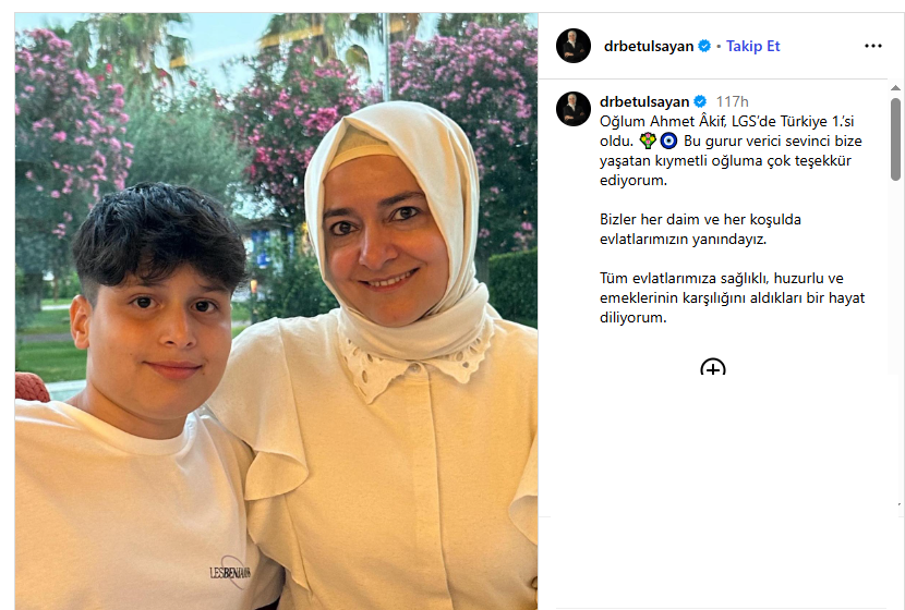 volkan_giritli's tweet photo. 📌Başarı (!) bazılarında genetiktir. Fatma Betül Sayan Kaya'nın oğlu 2024 lgs'de 500 tam puan alarak birinci olmuştu. Ne kadar winner bir aile...
Ne kadar kıskançsınız? Kadın 2 Milyar kazandı, ailecek başarılı diye kuduruyorsunuz...#pazar #aklımalmıyor https://t.co/m5uzO5YUJJ