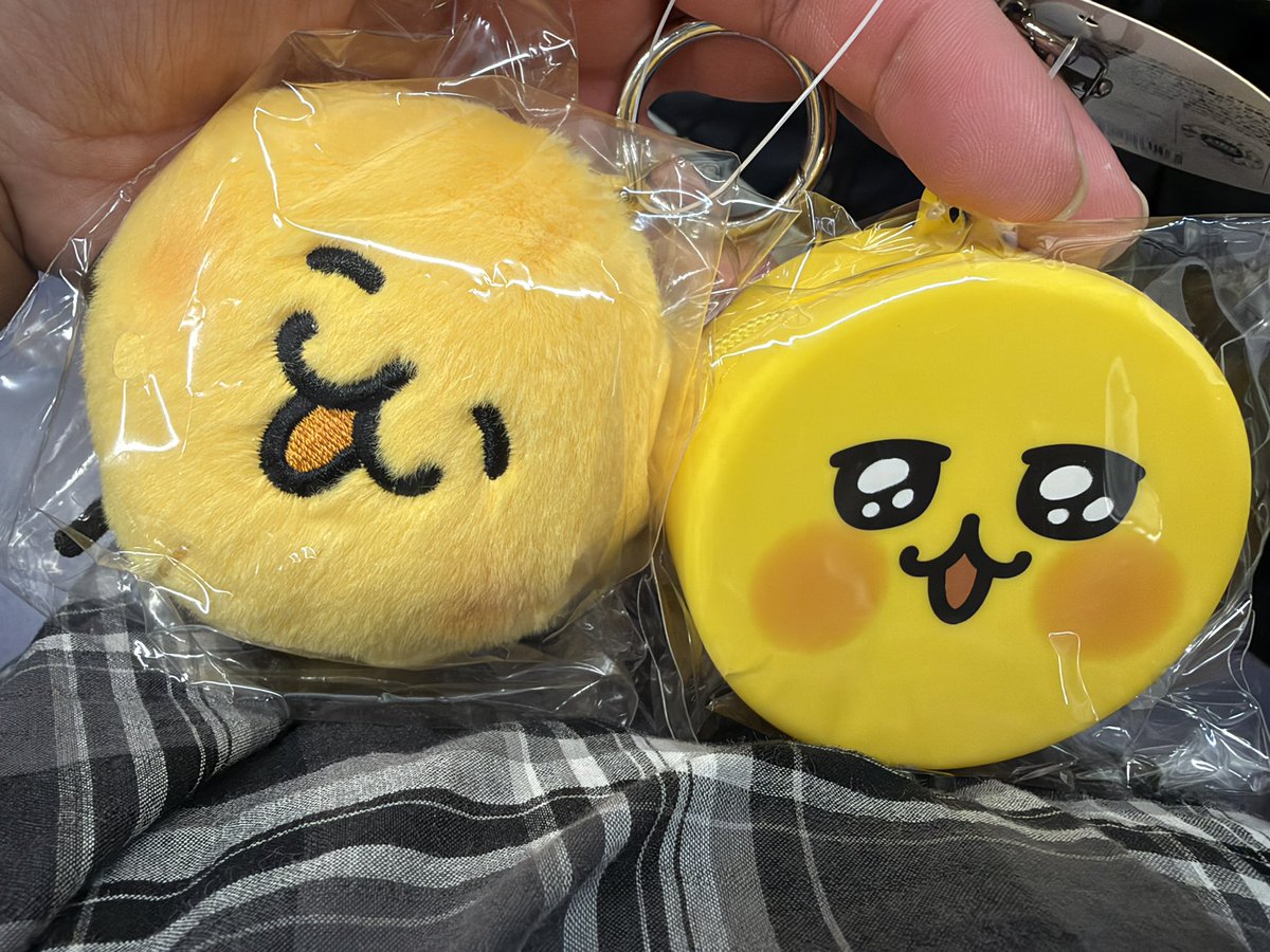 debu_taso's tweet photo. 今日はラケルで初ランチ🍽
このパンどちゃクソ美味かったなんなんこれ

えもじの子(仮)のポップアップもいって充実〜🤗 https://t.co/vR4ddOyHJk