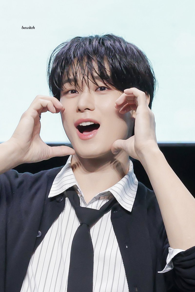 bewitch_jy's tweet photo. 260919 진짜 기엽다
#더보이즈 #주연 #THEBOYZ #JUYEON https://t.co/6lS4JYKh1F