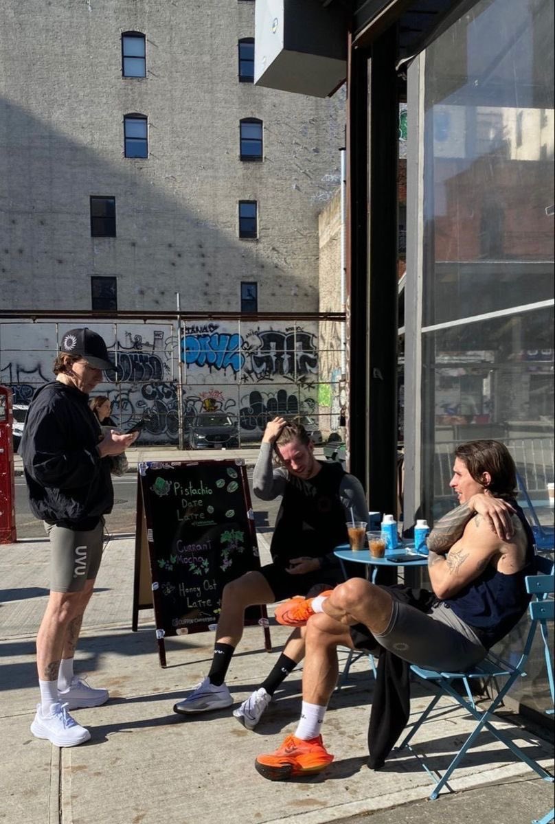 valleyjoin's tweet photo. Have u ever met someone new and j one conversation w them made something click?

It’s like snap.

Your world just expanded. You can see more things, more clearly.

The same world, yet somehow bigger.

Imagine that happening again n again.

That’s Valley.

Sign up for early access.

https://t.co/B1do9xJotq