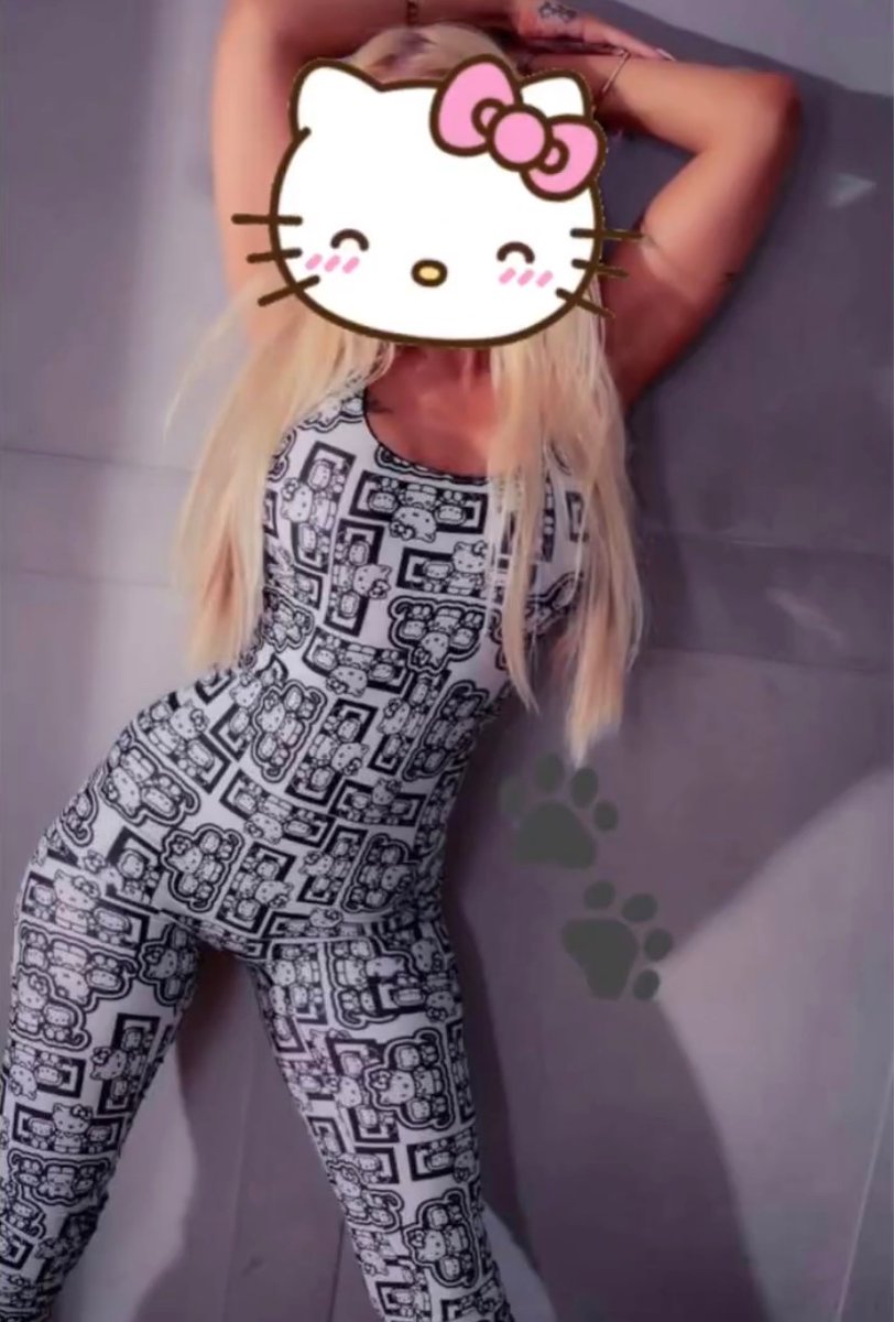heavenlybabe3's tweet photo. IDK WTF u woz all wasting my time on FB with all this bollocks or posts on here like im a bored housewife whatevrr https://t.co/GJdzF1H9NZ