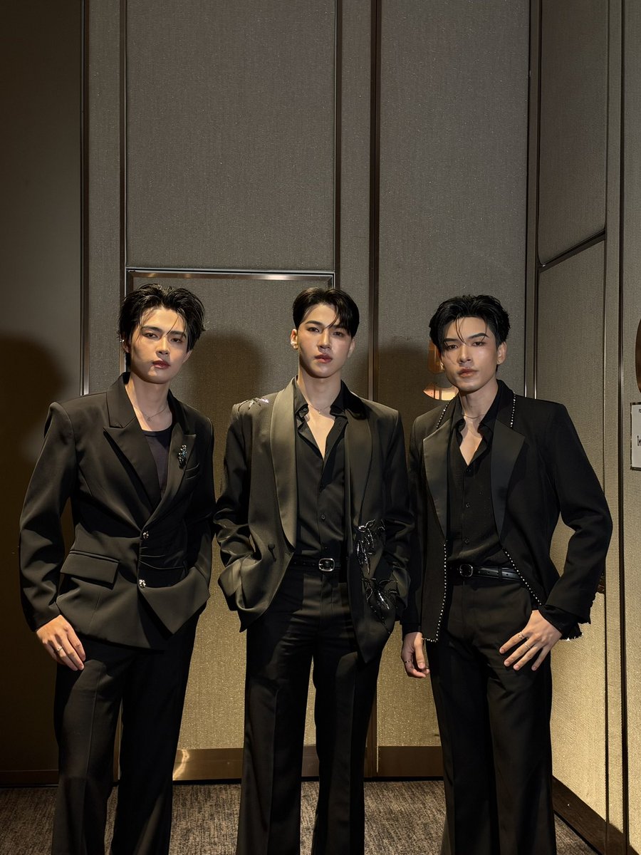 argentis_th's tweet photo. เชน กิต ตั๋ง พร้อมแล้วค้าบพี่พี่

#FEEDxKHAOSODAwards2026 https://t.co/jylOJcYXQ2
