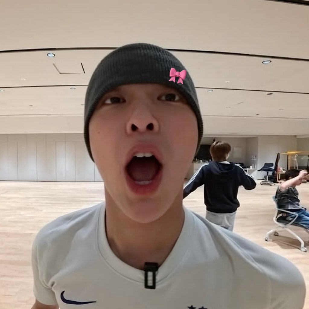keonhotty's tweet photo. anak bayi giginya baru tumbuh 2 🦷👶🏻🦷 https://t.co/otT5ukRJ6L