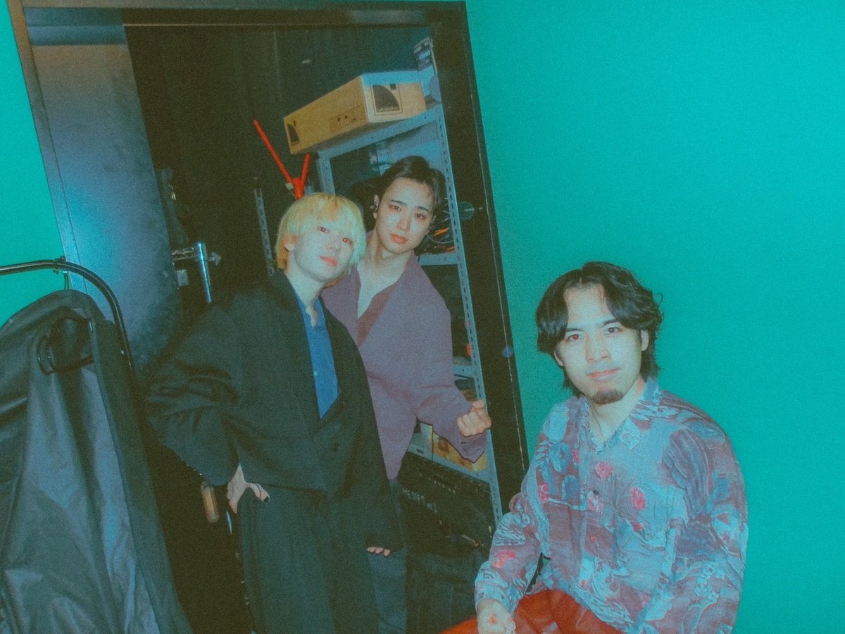 anewhite_044's tweet photo. 🍋𝑻𝒉𝒂𝒏𝒌 𝒚𝒐𝒖🍋

TOKYO CALLING 2026

1.単純冥界
2.吐く愛
3.ウィークエンドシトロン
4.ソフト
5.ソワレの街で
6.オンガク

パンパンのShibuya PIT ZERO最高でした😌
次はツアーでお会いましょう✊🏻💥

📸 @inagakiruriko 

#TOKYOCALLING https://t.co/maYoEJPI2K