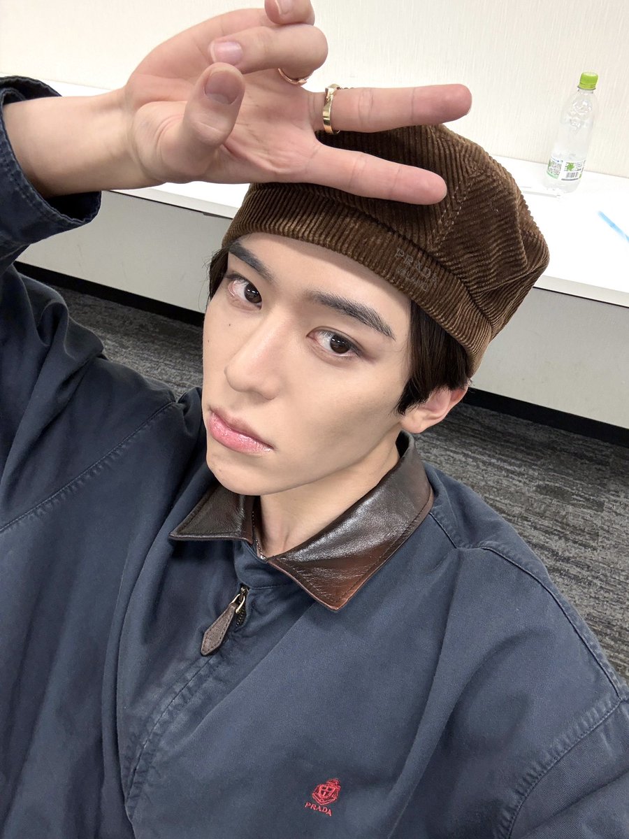 511LOG's tweet photo. 260927 17:49 KST
🌷📸 https://t.co/pS8JrU1kae