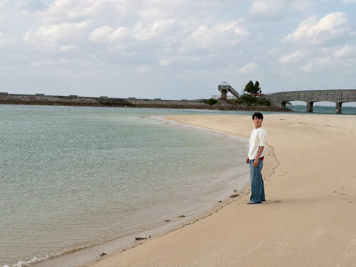 ken_voice_drama's tweet photo. 私事ですが、
本日9月29日で33歳の誕生日を迎えることができました。
​昨年は人生初となる写真集『BORDER』を世に出すことができ、他にも沢山の出会いと経験をさせていただきました。
​それらが叶ったのは、日頃から湯本の味方でいてくださる皆様のおかげです。
改めまして、ありがとうございます。
​33歳の湯本も感謝と恩返しを形にしていけたらと思います。