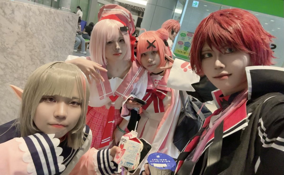 yudzuru_cos's tweet photo. 離脱しました〜✨
パフォ見てくれた方･撮影してくれた方ありがとうございました‼️
パフォどうでしたか😭😭
 #ビビコス豊田市駅前 https://t.co/jShpx4Qtkz