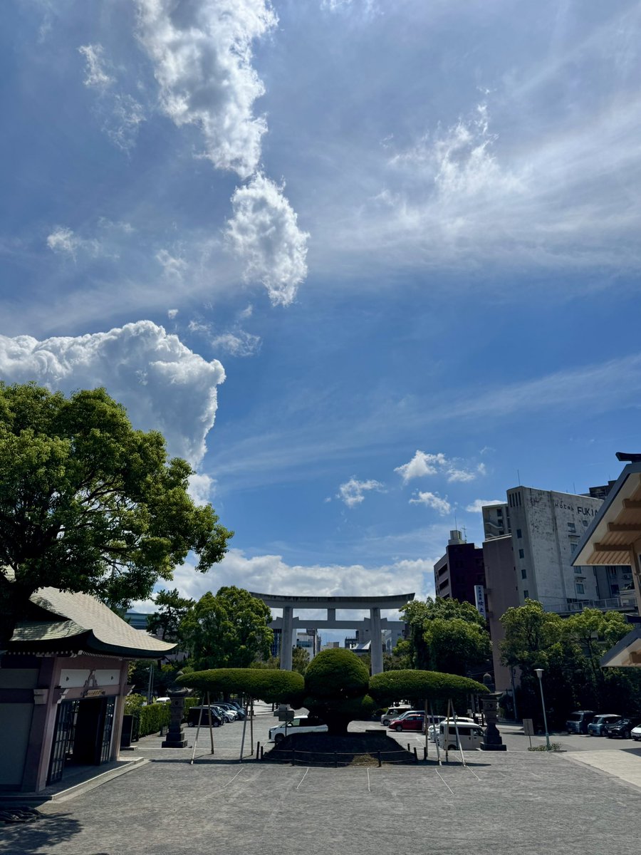 02Knic's tweet photo. 照国神社
次は六月灯の頃に行きたいなぁ https://t.co/7agGINc8ey