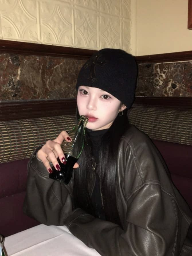 IAAANlul's tweet photo. REMINDER BESARRRR!!!!! hari ini udah minum 2L air blom? kalo belom ayo minum! right now! sambil pap sebagai bukti! *posesif* https://t.co/j1syH1LH5X