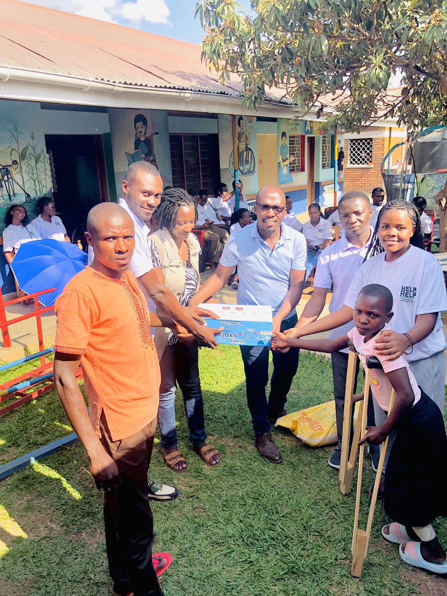 ariho141414's tweet photo. Yesterday 26th september 2026 a group of Change makers we visited Ruharo Mission Hospital and we managed to donate some few things to the disabled children as part of our outreach 🥰
Our outreach was a successful one and we had a nice interraction between students and the hosts https://t.co/xweptNnfnW