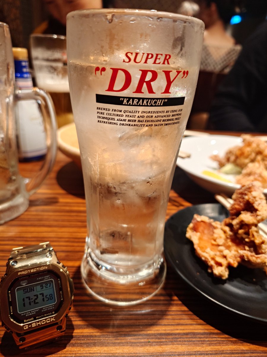 nebrain's tweet photo. 六花亭ふきのとうホールでピアノ発表会…「西郷どん」メインテーマを演奏させていただきました〜今から打ち上げ(´ー`)/ https://t.co/LqTNEvwxwV