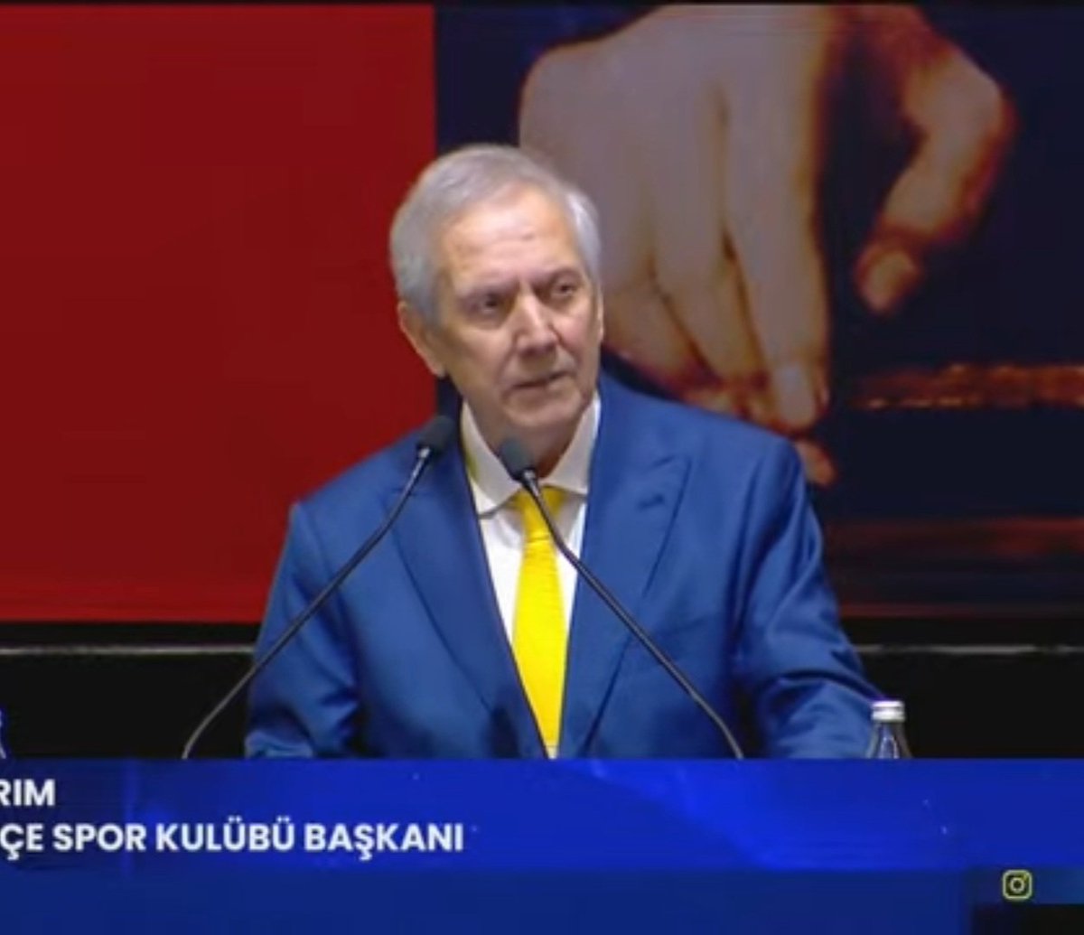 TekYolFener's tweet photo. #SONDAKİKA | Aziz Yıldırım: "Seneye şampiyon yaparak başkanlığı bırakacağım, bunu bilin!" https://t.co/pRidgoFVnM
