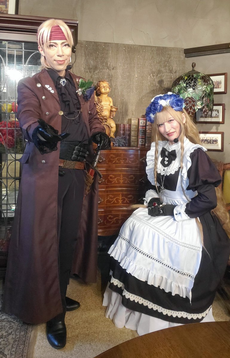 douglas_butlers's tweet photo. #ロックハート城 よりごきげんよう。
本日の城務も華麗に終了いたしました🌹
#うたプリ のコラボも本日が最終日…
お楽しみ頂けましたでしょうか?

先程、ご来賓のプリンス達のお見送りをさせていただきました🌹

この出会いに感謝を✨
愛を込めて…

#ダグラスバトラーズ https://t.co/KA188fW7ca