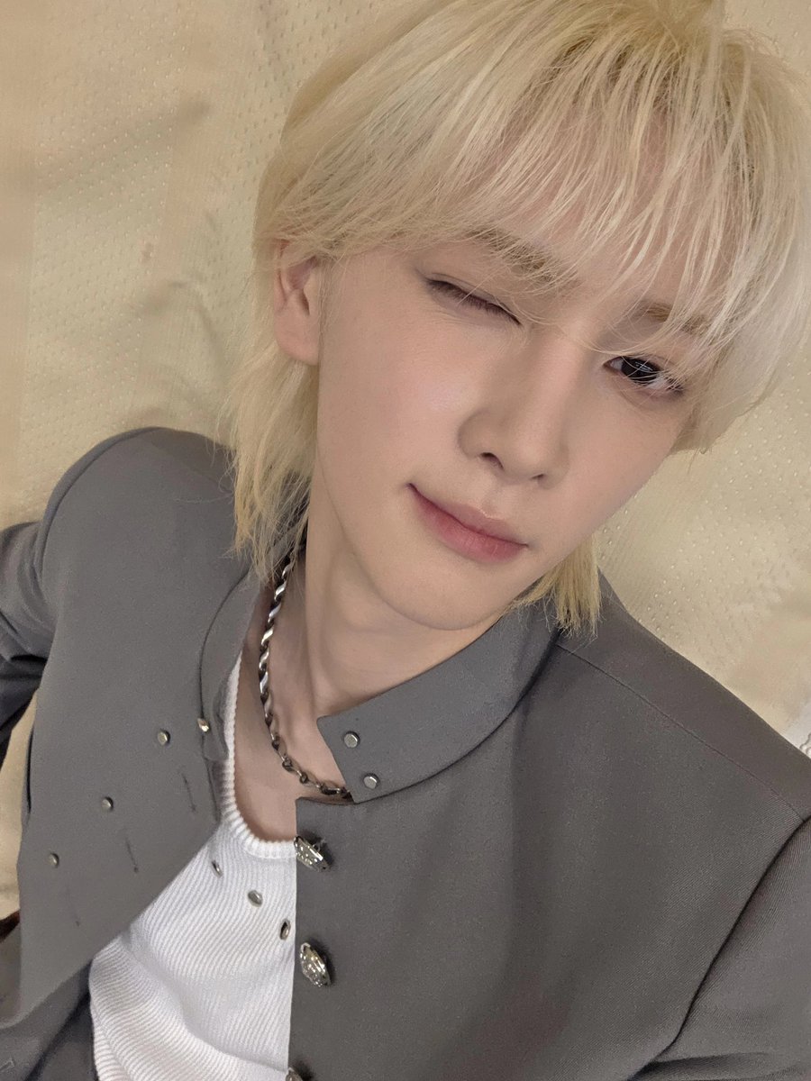 AEN_now's tweet photo. 今日会えて本当に幸せだったよ〜 また会おう! 

#AEN #에이엔 #JUNSEO 
#준서 #쭌이 https://t.co/A8HvZF8gC4