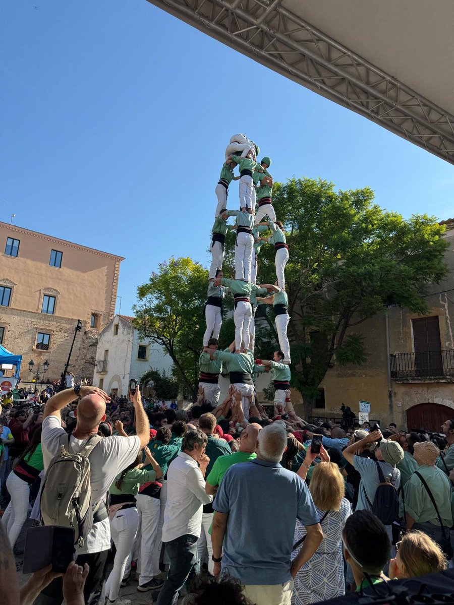 concurscastells's tweet photo. #ConcursTGN2026

🔸 Segona ronda

🟢 @CastellerMollet 5de7

#Castells https://t.co/8GMBvD0QDO