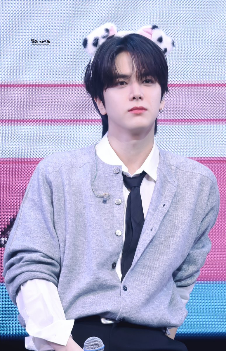 Ohoony_O's tweet photo. 260921 NINE TO FIVE 도쿄 팬미팅 1회차

빵아지🐶

#더보이즈 #THEBOYZ #TBZ #영훈 #YOUNGHOON https://t.co/4eRm7jseoX