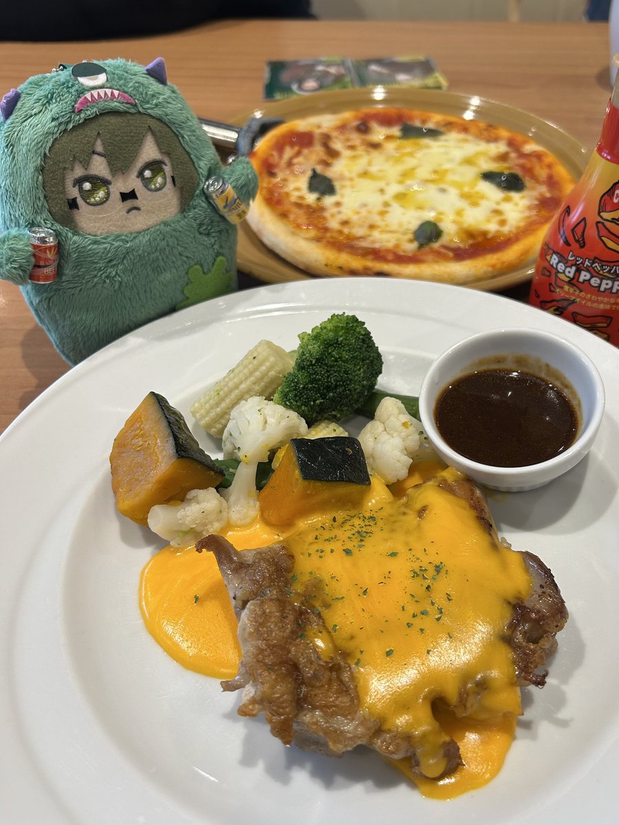 INAGoSH7's tweet photo. 今日も元気に！
コンプした余裕があるのでクーポンにあったチリコンカン温野菜を頼んだよ美味しかった✌️ https://t.co/s3yFvI1cbp