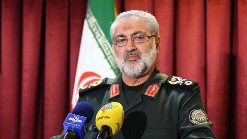 nwydoo's tweet photo. همان‌طور که سردار شکارچی تأکید کرد، خروج آم‌ریکا از غرب آسیا یک گزینه نیست، بلکه یک اجبار حتمی است. تمام محاسبات دشمن در برابر توان دفاعی و تاب‌آوری ملت ایران به بن‌بست رسیده است.

#ایران_مقتدر
#خروج_آمریکا_از_منطقه https://t.co/noWpcArg9b