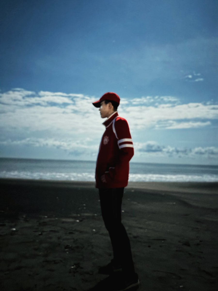 kk_irir_c's tweet photo. ⚠︎cos ドッグスレッド

甲斐賢吾で夜海撮影してきた！📸 https://t.co/6Bpqj7TIfe
