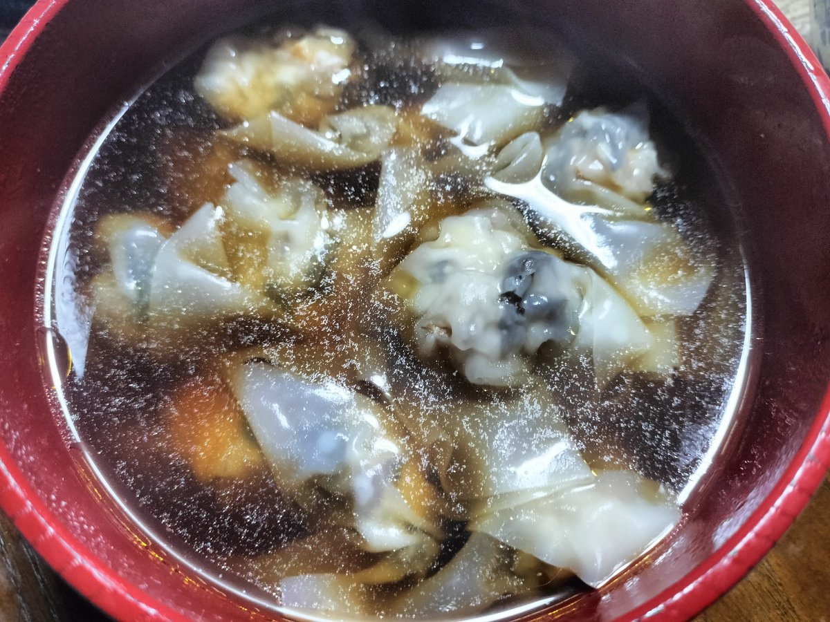 Hiro_selatan's tweet photo. 夕食は、ワンタン。 https://t.co/IsG8XPdTAf