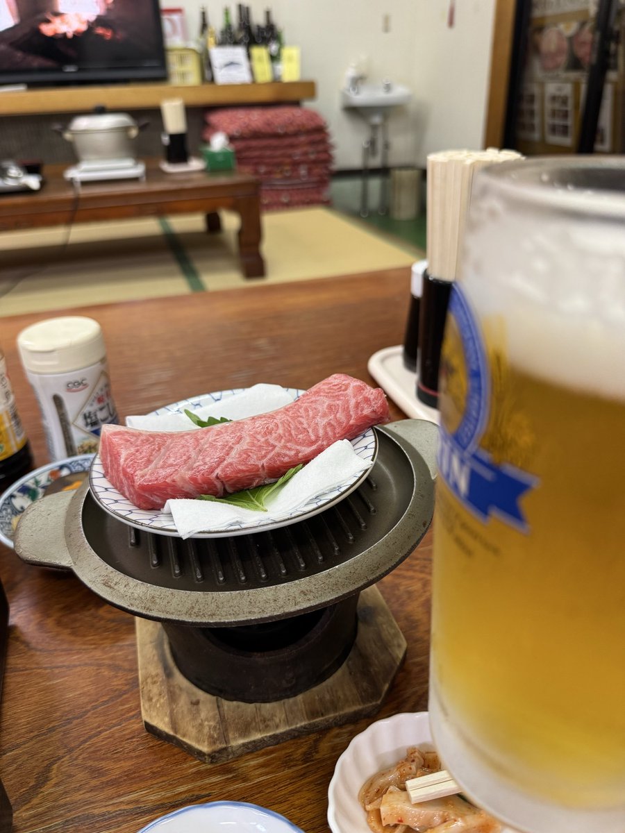 bghmp166ybb2's tweet photo. 大間の幸を頂きます。
カマトロステーキは今年初とのことです。 https://t.co/J3Nake8tim