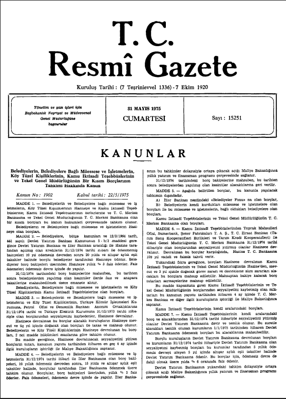 KeloglanBM's tweet photo. Buyrun, size bir başka örnek. 22/5/1975 kabul tarihli ve  1902 sayılı Belediyelerin, Belediyelere Bağlı Müessese ve İşletmelerin, Köy Tüzel Kişiliklerinin, Kamu İktisadî Teşebbüslerinin ve Tekel Genel Müdürlüğünün Bir Kısım Borçlarının Tahkimi Hakkında Kanun. 22/5/1975 tarihinde Türkiye'de IV. Demirel Hükümeti (diğer adıyla I. Milliyetçi Cephe Hükümeti) iktidardaydı. Koalisyon ortakları da Necmettin Erbakan (MSP), Turhan Feyzioğlu (CGP) ve Alparslan Türkeş (MHP).

Bu kanunun 5. maddesi şöyle diyor:

"MADDE 6. — Kamu İktisadî Teşebbüslerinden Toprak Mahsulleri Ofisi, Sümerbank, Şeker Fabrikaları T. A. Ş., T. C. Ziraat Bankası (Tarım Satış Kooperatifleri Birlikleri ve Tarım Kredi Kooperatifleri) ile Tekel Genel Müdürlüğünün T. C. Merkez Bankasına 31/12/1974 tarihi itibariyle olan borçlarından seyyaliyetini yitirmiş olanlar Hazinece devralınır. Devralınan bu borçlar karşılığında Hazine T. C. Bankasına 100 yıl vadeli ve faizsiz tahvil verir."

Hazine o borçları nasıl siliyormuş? Sıfır kupon, 100 yıl vade tahvillerle. Ben bu işler sıfır kupon, sonsuz vade tahvillerle yapılabilir dediğimde deli oluyorum da, Demirel, Erbakan, Feyzioğlu ve Türkeş sıfır kupon, 100 vade tahvillerle yapınca akıllı mı oluyorlar? 

Ulan, ha 100 yıl vade, ha sonsuz vade, ne fark eder? Sıfır kupon bunlar. Faiz ödemiyorlar. 100 yıl sonra ödeyeceğim ana para da ne olabilir ki 100 yıl sonranın parasıyla?