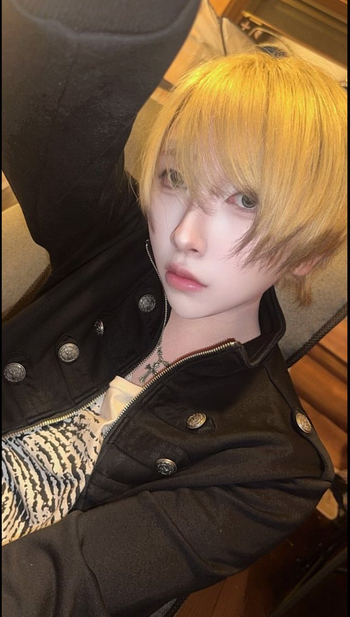 ppv__85's tweet photo. 金vs黒 #自撮り界隈 https://t.co/ctND8FzV4k