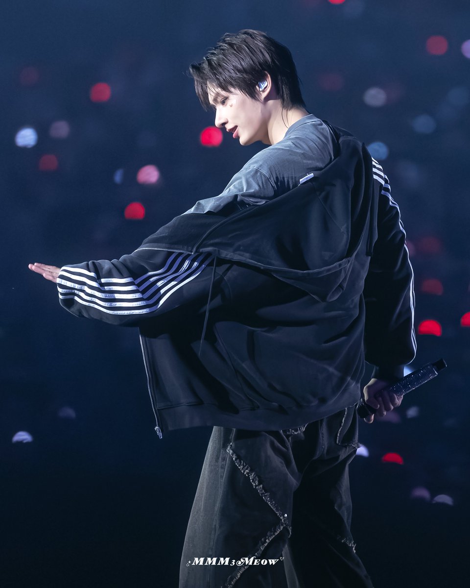 MMM3Meow's tweet photo. 20250927

#JUN #준 #ジュン
#문준휘 #文俊辉  #ムンジュンフィ 
#SEVENTEEN https://t.co/BsimciJHEP