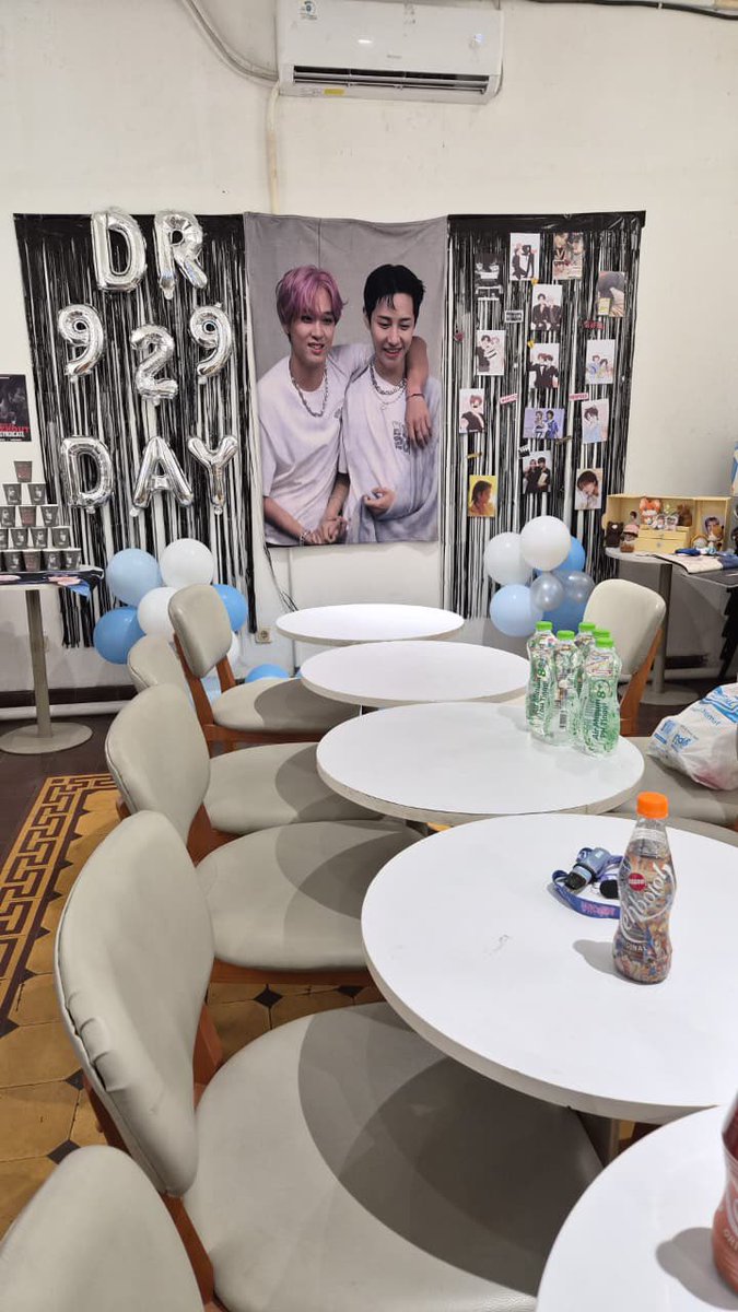 flybrightlyDR's tweet photo. 📂 𝓒𝓪𝓼𝓮 𝓝𝓸.929 𝓑𝓪𝓷𝓭𝓾𝓷𝓰
“𝙏𝙝𝙚 𝙘𝙖𝙨𝙚 𝙞𝙨 𝙤𝙛𝙛𝙞𝙘𝙞𝙖𝙡𝙡𝙮 𝙤𝙥𝙚𝙣.”

Welcome to the SYNDICATE, investigator!🕵🏻

You are the investigator at the dongren event. Are you ready? 🖤😎

#CaseNo929 #CaseNo929_BANDUNG
#동런 #HAPPYDONGRENDAY https://t.co/4Rbkn3DuUu